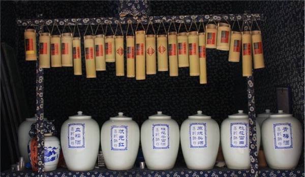 网络图片(侵删) 网络图片(侵删)