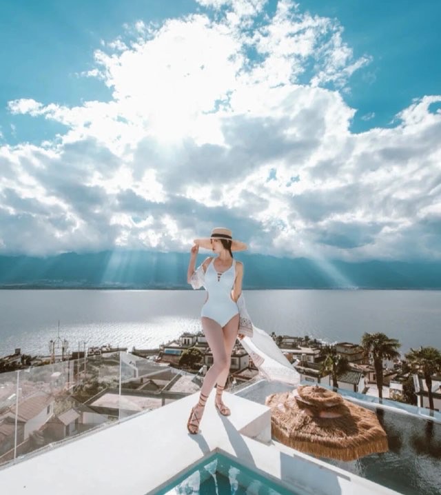 网络图片(侵删) 网络图片(侵删)