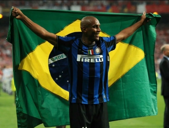 网络图片(侵删) 网络图片(侵删)