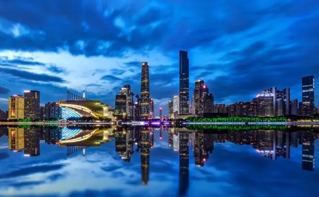 网络图片(侵删) 网络图片(侵删)