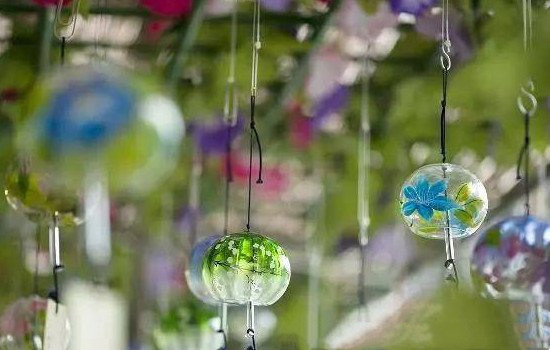 网络图片(侵删) 网络图片(侵删)