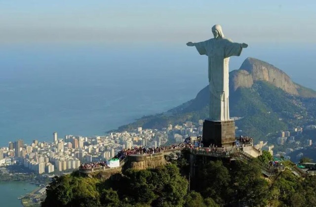 网络图片(侵删) 网络图片(侵删)