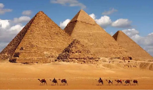 网络图片(侵删) 网络图片(侵删)