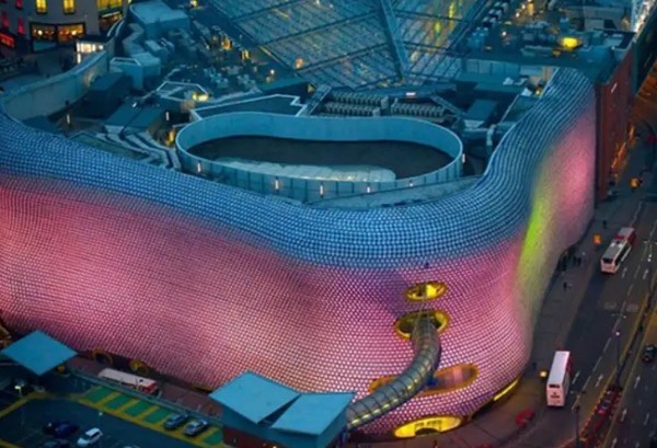 网络图片(侵删) 网络图片(侵删)