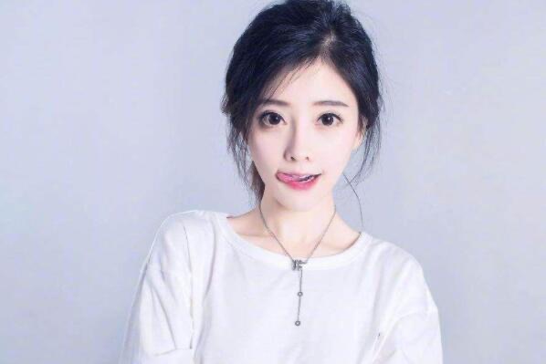 网络图片(侵删) 网络图片(侵删)