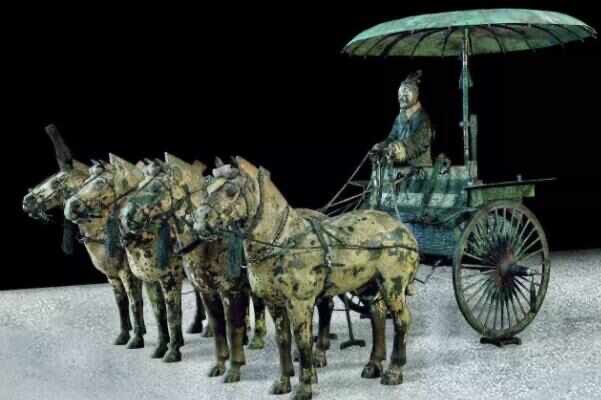 网络图片(侵删) 网络图片(侵删)