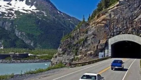 网络图片(侵删) 网络图片(侵删)