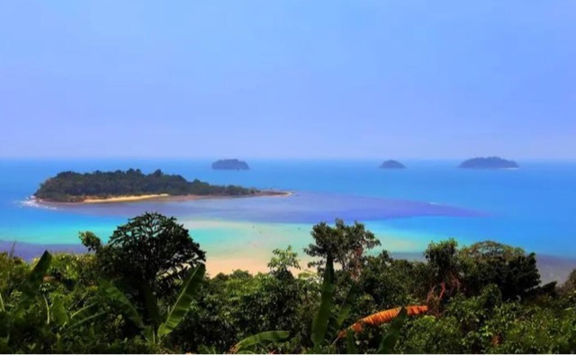 网络图片(侵删) 网络图片(侵删)