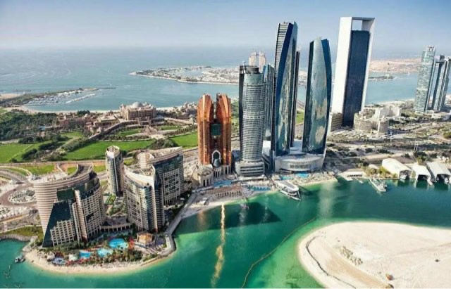 网络图片(侵删) 网络图片(侵删)