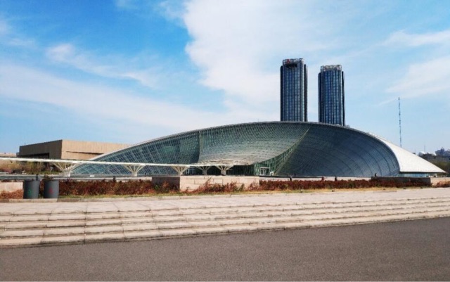 网络图片(侵删) 网络图片(侵删)