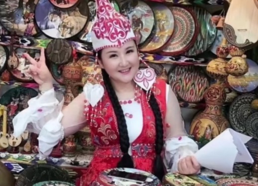 网络图片(侵删) 网络图片(侵删)