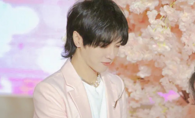 网络图片(侵删) 网络图片(侵删)