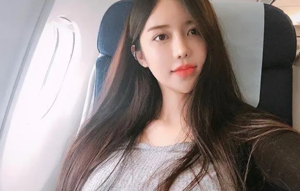 网络图片(侵删) 网络图片(侵删)