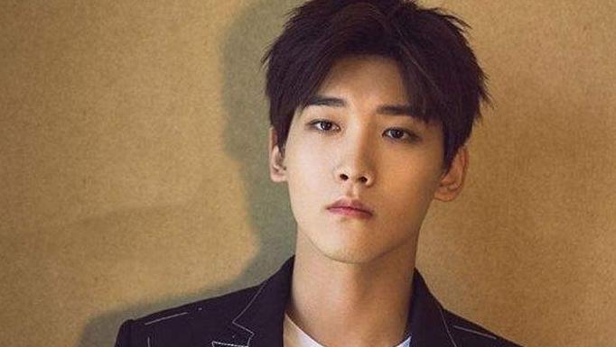 网络图片(侵删) 网络图片(侵删)