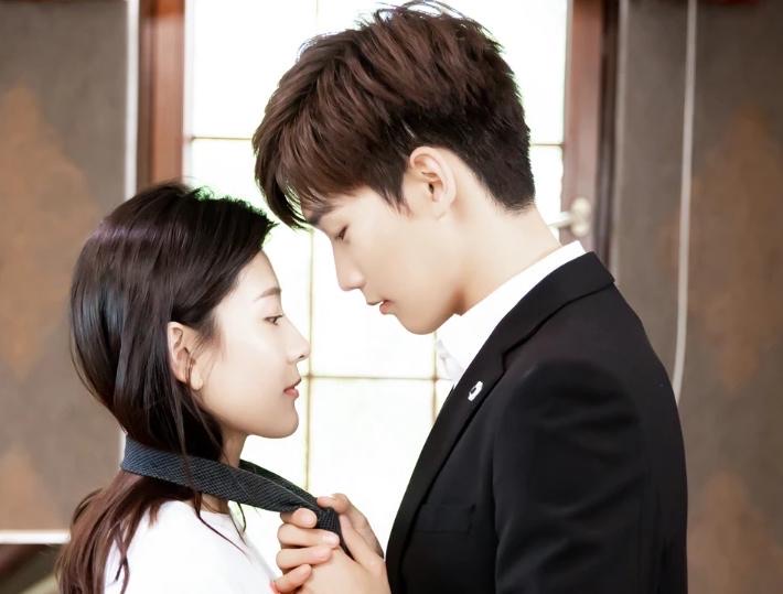 网络图片(侵删) 网络图片(侵删)