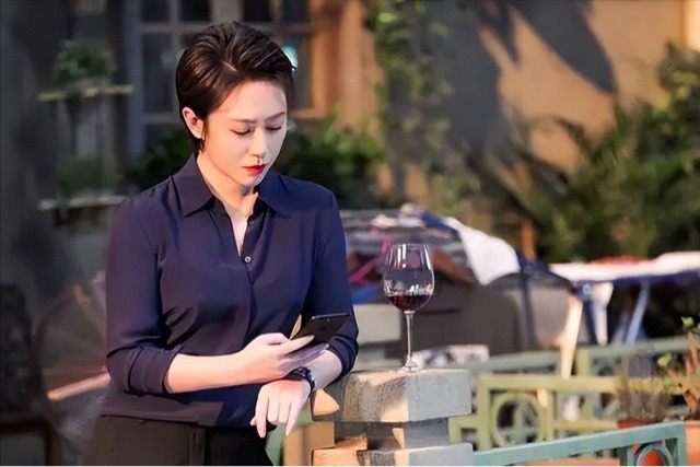 网络图片(侵删) 网络图片(侵删)