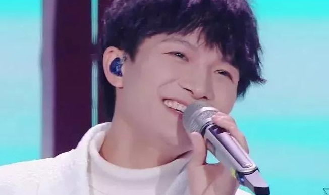 网络图片(侵删) 网络图片(侵删)