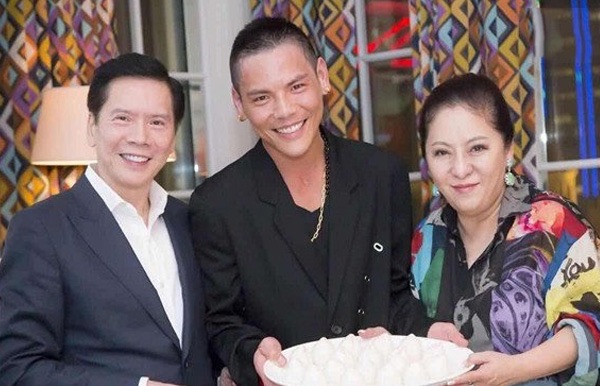 网络图片(侵删) 网络图片(侵删)