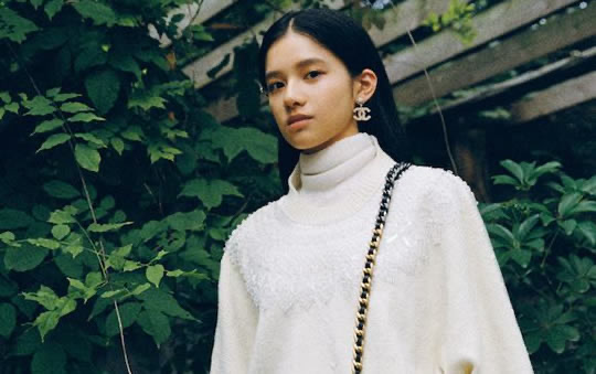 网络图片(侵删) 网络图片(侵删)