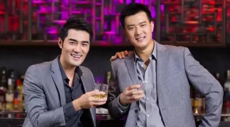 网络图片(侵删) 网络图片(侵删)