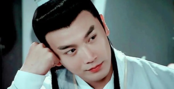 网络图片(侵删) 网络图片(侵删)