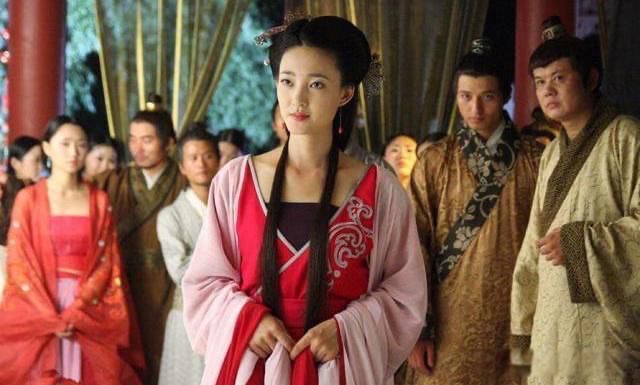 网络图片(侵删) 网络图片(侵删)