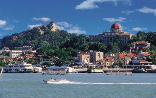 网络图片(侵删) 网络图片(侵删)