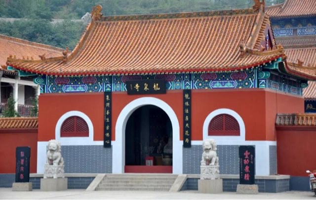 网络图片(侵删) 网络图片(侵删)