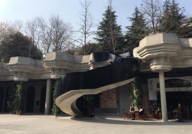 网络图片(侵删) 网络图片(侵删)