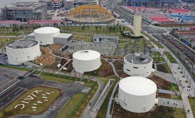 网络图片(侵删) 网络图片(侵删)