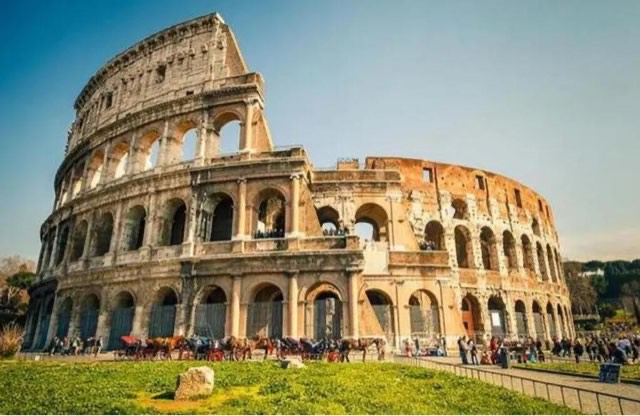 网络图片(侵删) 网络图片(侵删)