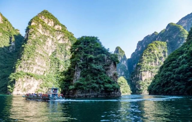 网络图片(侵删) 网络图片(侵删)