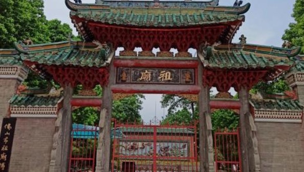 网络图片(侵删) 网络图片(侵删)