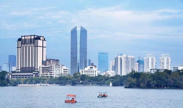 网络图片(侵删) 网络图片(侵删)