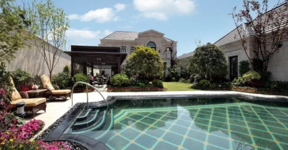 网络图片(侵删) 网络图片(侵删)